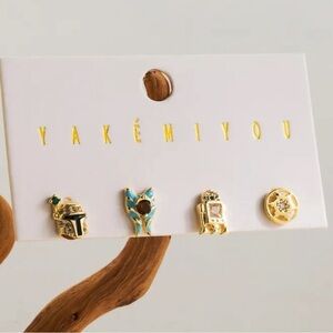 14K Gold Star Wars Ahsoka Tano & Mandalorian Theme Stud Mismatched Earrings Set